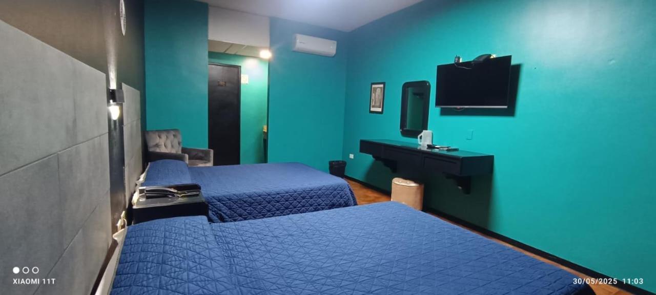 מונטריי Hotel La Silla מראה חיצוני תמונה