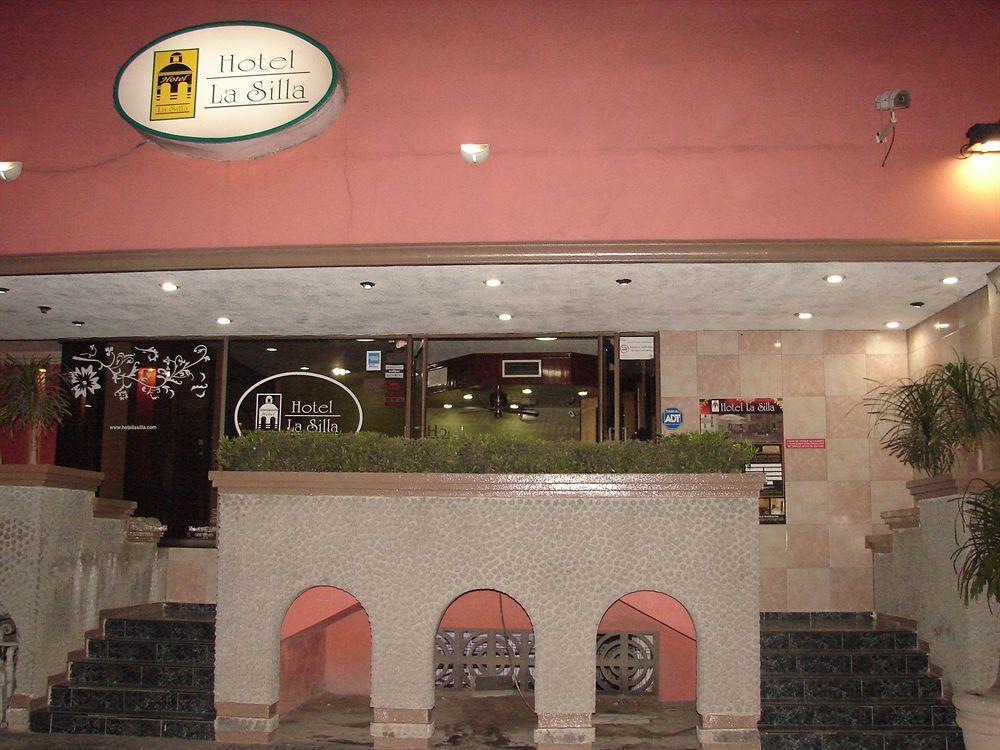 מונטריי Hotel La Silla מראה חיצוני תמונה