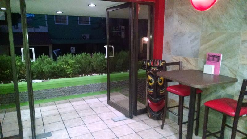 מונטריי Hotel La Silla מראה חיצוני תמונה